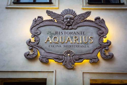 Aquarius Restaurant - Štít restaurace