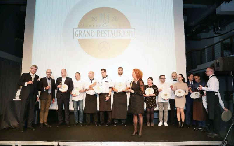 Vyhlášení Grand Restaurant 2020 – Showroom Mercedes-benz 22