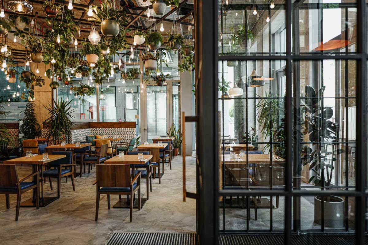 Spojka Karlín Detail restaurace Maurerův Výběr